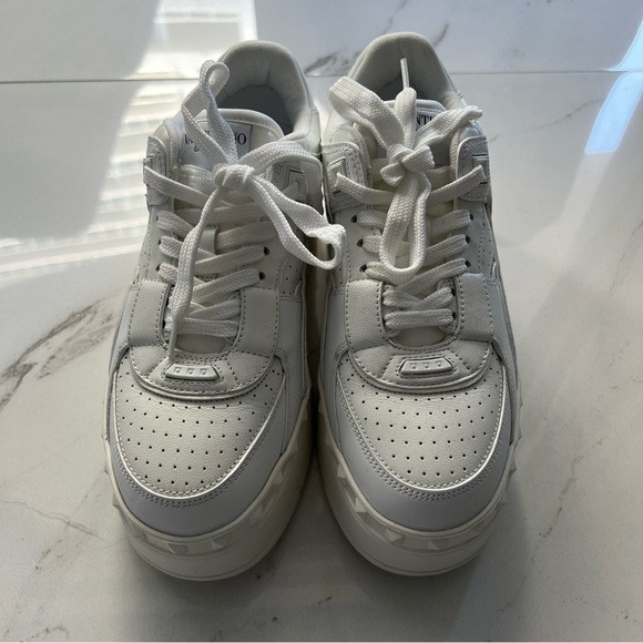 Valentino Garavani Freedots XL leather sneakers- Size 36; Excellent Condition - Picture 2 of 13